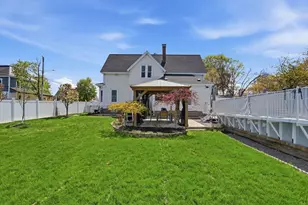 23 Houghton St, Lowell, MA 01851 - Photo 24