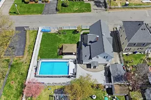 23 Houghton St, Lowell, MA 01851 - Photo 28