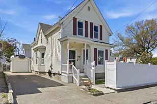 23 Houghton St, Lowell, MA 01851 - Photo 2