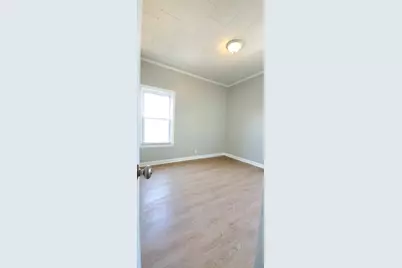 1124 Bedford St, Fall River, MA 02723 - Photo 18