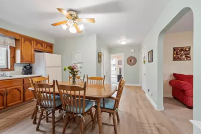210 7th Avenue, Lowell, MA 01854 - Photo 10