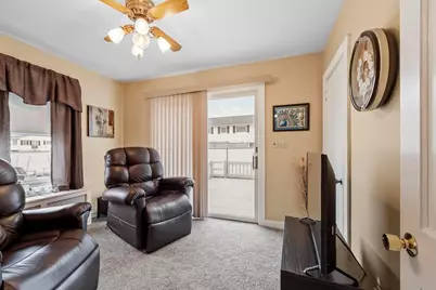 210 7th Avenue, Lowell, MA 01854 - Photo 28