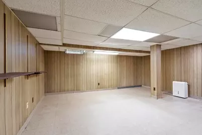 210 7th Avenue, Lowell, MA 01854 - Photo 36
