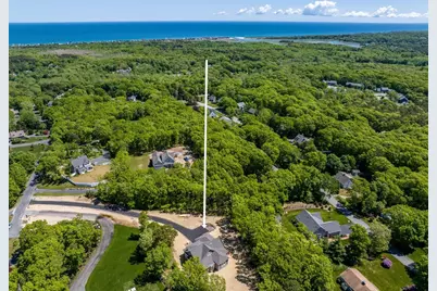 23 Manor Dr, Sandwich, MA 02537 - Photo 2