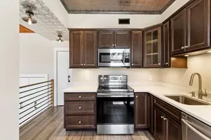 24 Norman St, Salem, MA 01970 - Photo 6