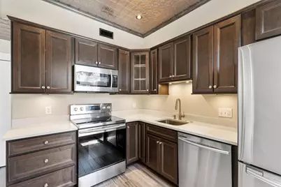 24 Norman Street #111, Salem, MA 01970 - Photo 2
