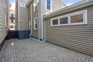 81 Pearl St, Boston, MA 02129 - Photo 22