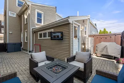81 Pearl Street, Boston, MA 02129 - Photo 24
