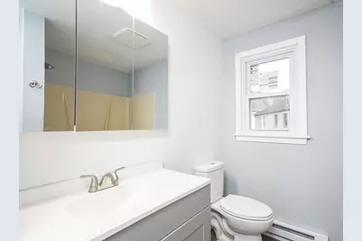 75-77 Chester #77, Springfield, MA 01105 - Photo 12