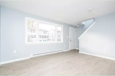 75-77 Chester #77, Springfield, MA 01105 - Photo 8