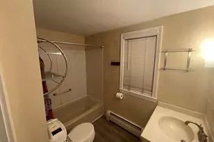 63 Belmont St, Fitchburg, MA 01420 - Photo 12