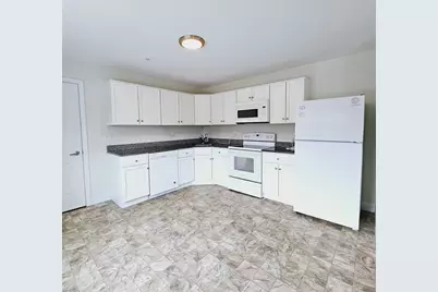 130 Spring St #202, Mansfield, MA 02048 - Photo 2