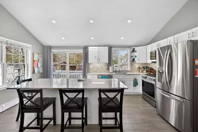 111R Grove Ave, Wilmington, MA 01887 - Photo 6