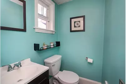 8 Alfred St, Medford, MA 02155 - Photo 12