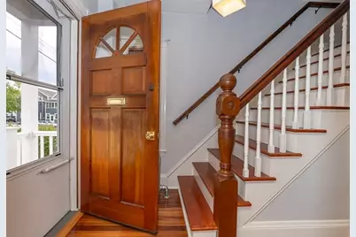 8 Alfred St, Medford, MA 02155 - Photo 2