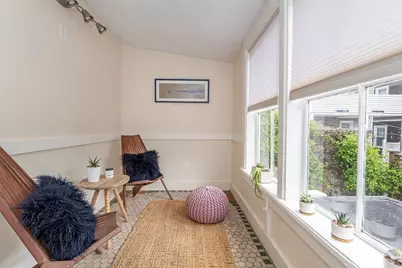 8 Alfred St, Medford, MA 02155 - Photo 10