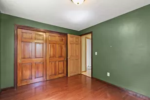 42 Sewell St, Brockton, MA 02301 - Photo 18