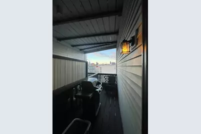412 E Third St. #2, Boston, MA 02127 - Photo 16