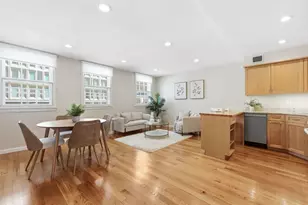 21 Bowdoin St, Boston, MA 02114 - Photo 4