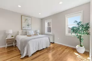21 Bowdoin St, Boston, MA 02114 - Photo 10