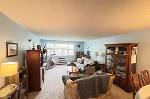 180 Main St, Bridgewater, MA 02324 - Photo 4