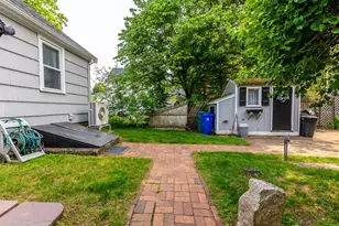 40 Benefit St, Attleboro, MA 02703 - Photo 24