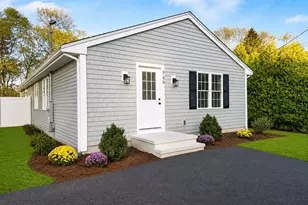 733 Monponsett St, Hanson, MA 02341 - Photo 2