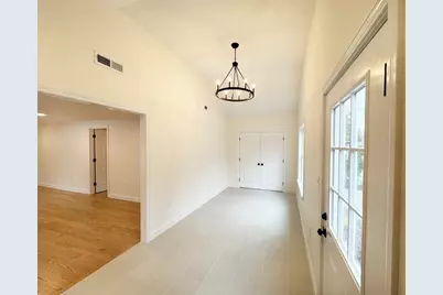 733 Monponsett St, Hanson, MA 02341 - Photo 4
