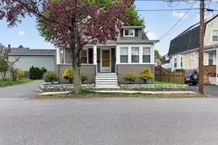 9 Hood St, Saugus, MA 01906 - Photo 2
