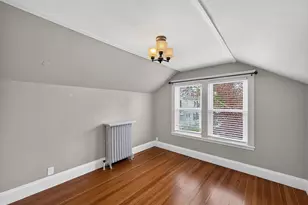 9 Hood St, Saugus, MA 01906 - Photo 22