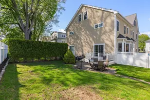 249 Robbins St, Waltham, MA 02453 - Photo 24