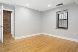 95 Gainsborough St, Boston, MA 02115 - Photo 8