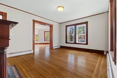 10 Oak Bluff St, Medford, MA 02155 - Photo 14
