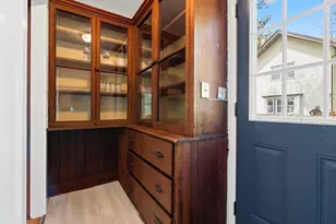 10 Oak Bluff St, Medford, MA 02155 - Photo 20