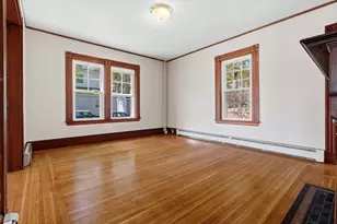 10 Oak Bluff St, Medford, MA 02155 - Photo 12