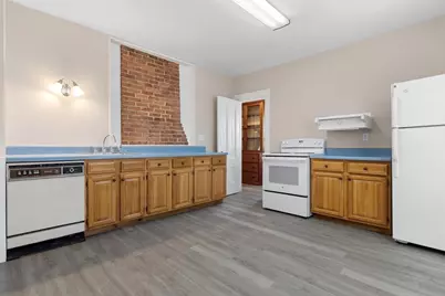 10 Oak Bluff St, Medford, MA 02155 - Photo 16