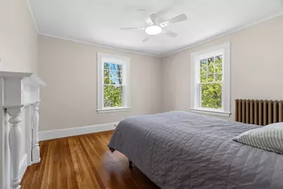 10 Oak Bluff St, Medford, MA 02155 - Photo 28