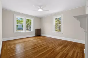 10 Oak Bluff St, Medford, MA 02155 - Photo 26