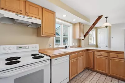 24 High St, Rockport, MA 01966 - Photo 16