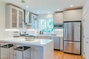 17 Standish St, Cambridge, MA 02138 - Photo 6