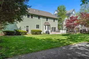 322 Cabot St, Newton, MA 02460 - Photo 34