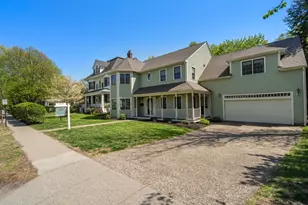 322 Cabot St, Newton, MA 02460 - Photo 38