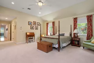 322 Cabot St, Newton, MA 02460 - Photo 16
