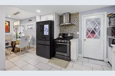 102 Thurber Avenue, Brockton, MA 02301 - Photo 10