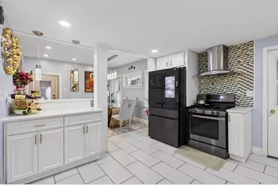 102 Thurber Avenue, Brockton, MA 02301 - Photo 8