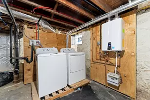 22 Frank St, Worcester, MA 01604 - Photo 30
