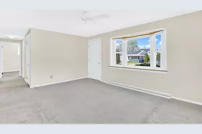 6 Silva St, Monson, MA 01057 - Photo 12