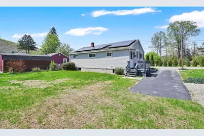 6 Silva St, Monson, MA 01057 - Photo 32