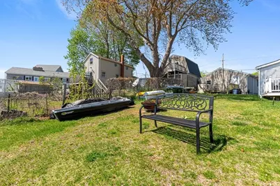 126 Ocean View Ave, Swansea, MA 02777 - Photo 24