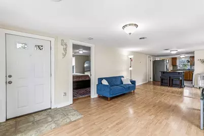 126 Ocean View Ave, Swansea, MA 02777 - Photo 6